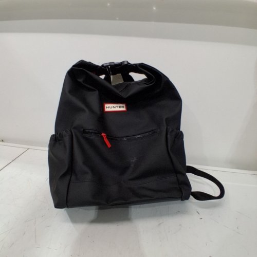 HUNTER TOP CLIP BACKPACK WITH LAPTOP POCKET - 16L - BLACK image 2