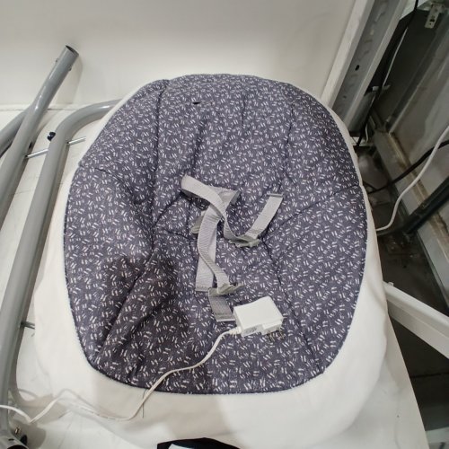 GRACO SIMPLE SWAY LX SWING WITH MULTI-DIRECTION SEAT, 10 SONGS, 5 NATURE SOUNDS, 6 SWING SPEED AND 2 SPEED VIBRATION - GREY (MODEL: SMP SWY LX MD) image 4