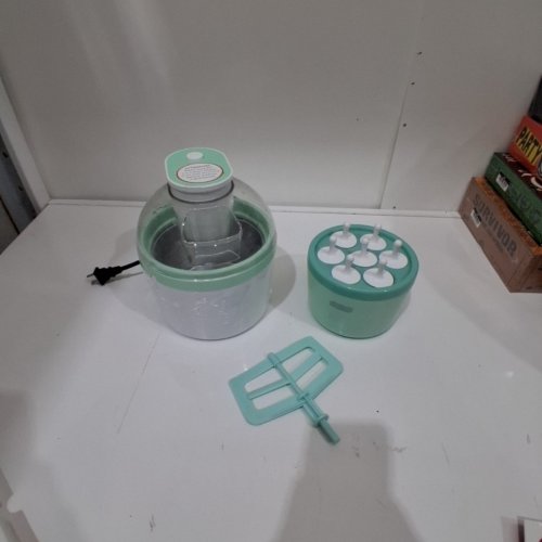 DASH EVERYDAY 1-QUART ICE CREAM MAKER - WHITE/AQUA - (MODEL: DIC700AQ) image 3