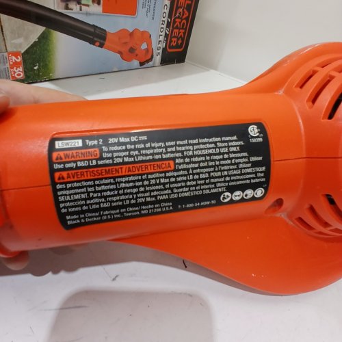 BLACK AND DECKER CORDLESS BLOWER LIGHTWEIGHT SWEEPER - *TOOL ONLY* - 20V 130MPH - BLACK/ORANGE - (MODEL: LSW221) image 5