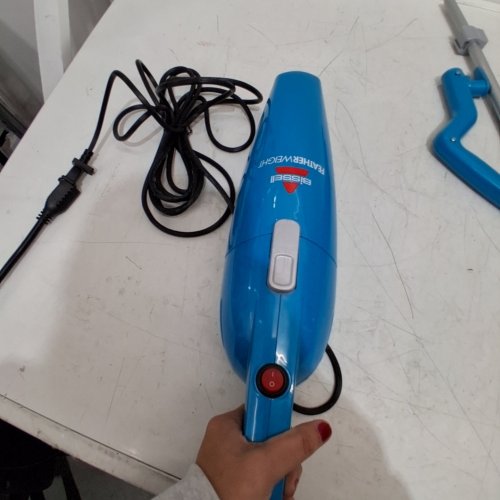 BISSELL FEATHERWEIGHT LIGHTWEIGHT VACUUM, BLUE image 2