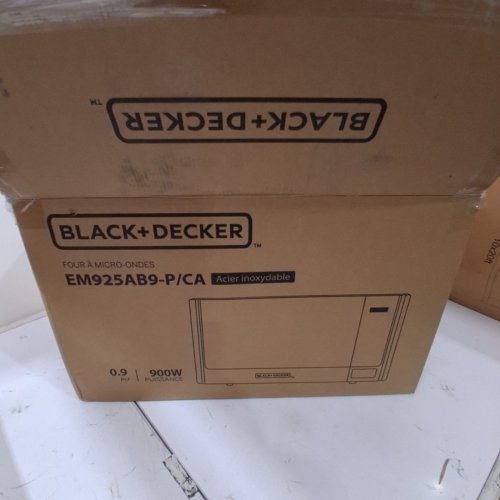 BLACK+DECKER STAINLESS STEEL MICROWAVE OVEN WITH CHILD SAFETY LOCK AND 6 AUTO COOK PRESETS - 900W - (MODEL: EM925AB9-P/CA) image 5