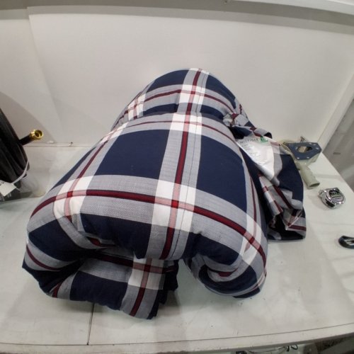 3PC TOMMY HILFIGER COMFORTER SET WITH 2 PILLOW SHAMS - KING - WHITE/NAVY BLUE/RED PLAID (STYLE: 1976202) image 2
