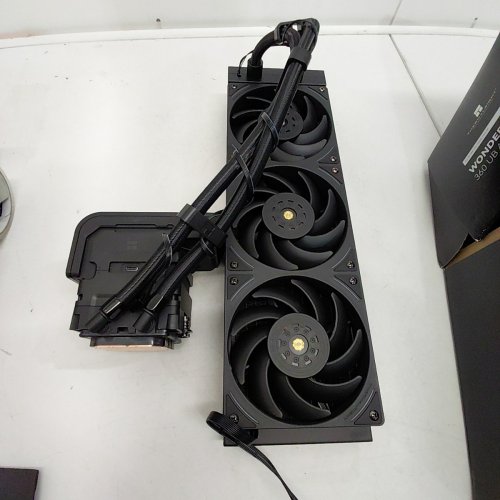 THERMALRIGHT WONDER VISION 360 UB ARGB CPU LIQUID COOLER - ROTATABLE 6.67'' NUDE EYE 3D CURVED SCREEN - OR AM4/AM5 & INTEL 1700/1851 image 2