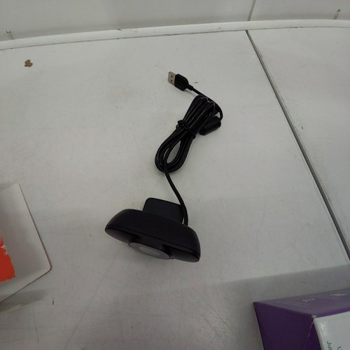 ONN 1440P SWIVEL HEAD WEBCAM - 6FT - BLACK image 3