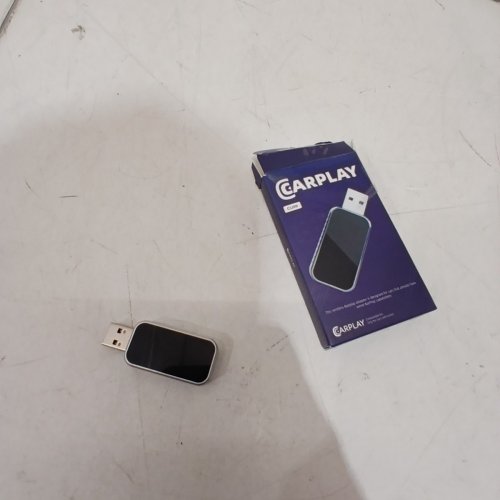 BLUETOOTH WIRELESS CARPLAY ADAPTER FOR APPLE CARPLAY (MODEL: CU09) image 2