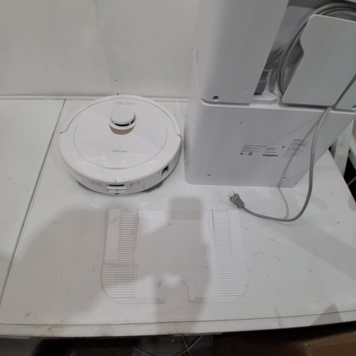 ROBOROCK Q REVO ROBOT VACUUM AND MOP - 5500PA SUCTION, DUAL SPINNING MOPS, SELF-REFILLING, SELF-EMPTYING, OBSTACLE AVOIDANCE, WORKS WITH ALEXA - WHITE (MODEL: QX0PEA) image 7