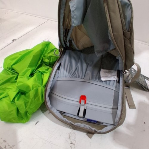 OSPREY HIKING BACKPACK - 26 L - OLIVE TAN image 3