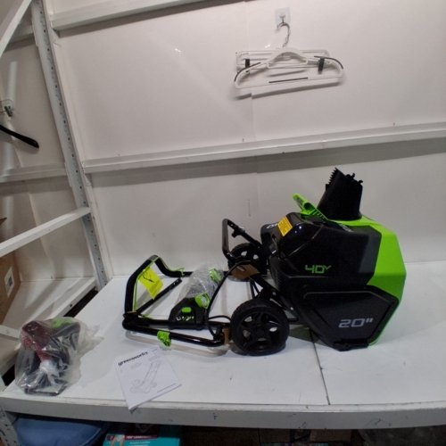 GREENWORKS PRO 80V 20-INCH CORDLESS SNOW THROWER - GREEN - (MODEL:2600402) image 2