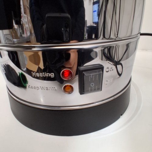 NUTRICHEF HOT WATER DISPENSER WITH SAFETY LOCK LID - FOOD GRADE STAINLESS STEEL - 19L CAPACITY (MODEL: NCSTKTL19L) image 2