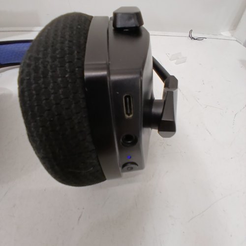 NUBWO BLUETOOTH WIRELESS GAMING HEADSET WITH USB RECEIVER AND 3.5 AUX - BLACK/BLUE (MODEL: G06-BT) image 2