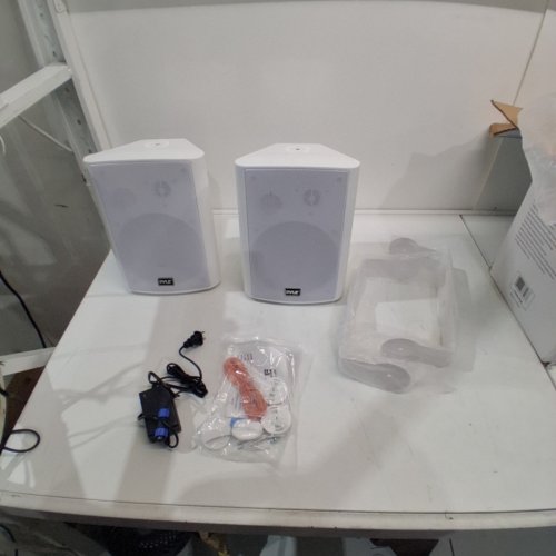 2PC PYLE OUTDOOR WATERPROOF MOUNTABLE 6.5" STEREO SPEAKER SYSTEM WITH BLUETOOTH - 300W - WHITE - (MODEL: PDWR61BTWT) image 2