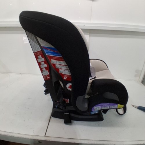 SAFETY 1ST EVERSLIM ALL IN ONE CONVERTIBLE CAR SEAT - DUNES EDGE (MODEL: 22440CHAS) image 5