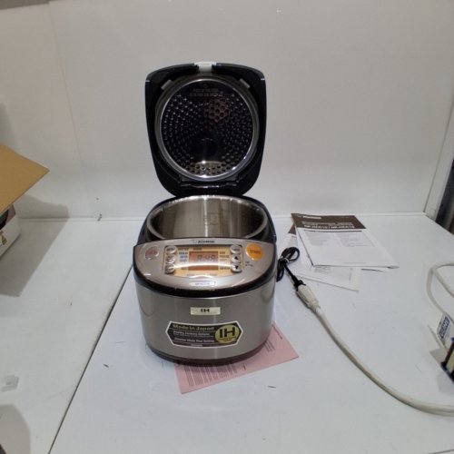 ZOJIRUSHI INDUCTION HEATING SYSTEM RICE COOKER AND WARMER -1.8 L; 10 CUPS - STAINLESS DARK GRAY - (NP-HCC18XH) image 3