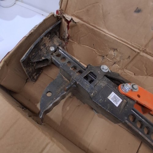 UTILITY HIGH LIFT FARM JACK - 7000LB MAX - 5"-28" LIFTING RANGE - BLACK/ORANGE (MODEL: AH081033) image 3