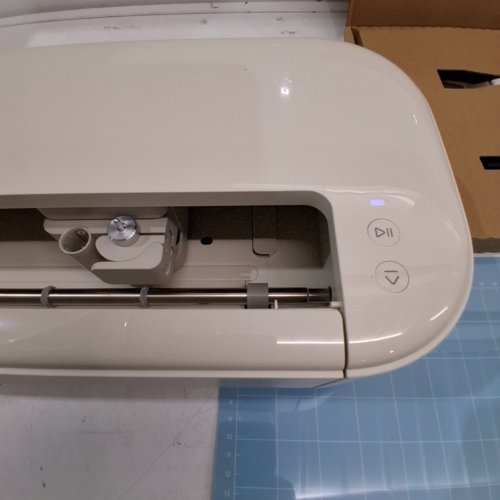 CRICUT EXPLORE 5 SMART CUTTING MACHINE - 12" - WHITE (MODEL: CXPL204C) image 3