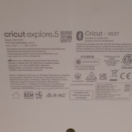 CRICUT EXPLORE 5 SMART CUTTING MACHINE - 12" - WHITE (MODEL: CXPL204C) image 4