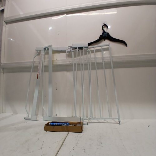 REGALO EASY STEP SAFETY GATE - 29"- 38.5" - WHITE (MODEL: 1160-DS) image 2