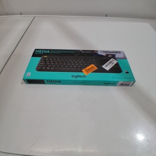 LOGITECH MEDIA K400 PLUS WIRELESS TOUCH KEYBOARD FOR PC AND TVS - BLACK (MODEL: 920-007119) image 3
