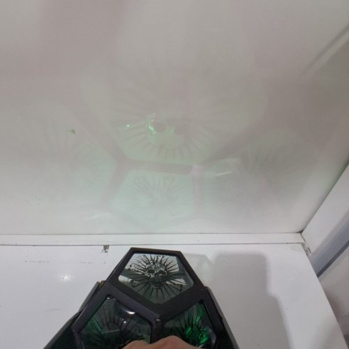 HALLOWEEN SKULL PROJECTOR LIGHT - 8" - GREEN/BLACK image 3