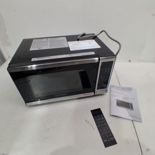 BLACK AND DECKER STAINLESS STEEL MICROWAVE - 700W - 0.7 CUFT - BLACK/SILVER (MODEL: EM720CB7-P/CA) image 6