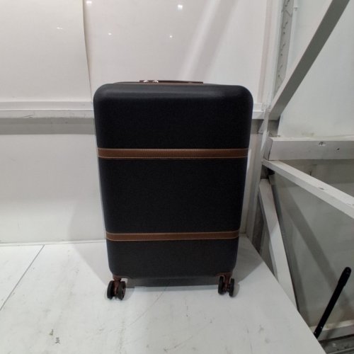 AMAZONBASICS VIENNA SPINNER LUGGAGE EXPANDABLE SUITCASE WITH WHEELS 26.7" - BLACK image 2
