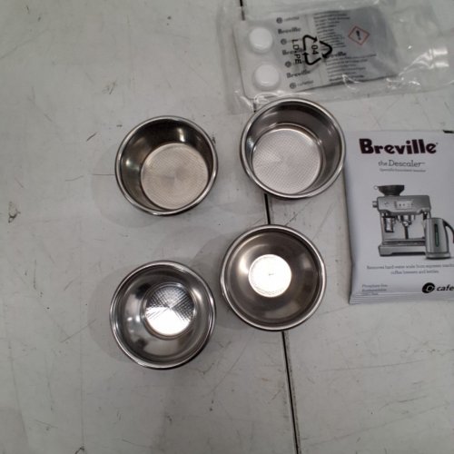 BREVILLE THE BAMBINO PLUS COMPACT CAFE QUALITY ESPRESSO MACHINE - STAINLESS STEEL - (BES500BSS) image 5