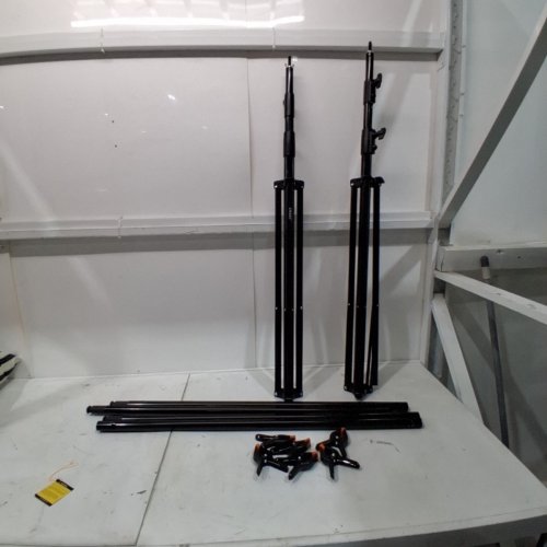EMART ADJUSTABLE BACKGROUND STAND SUPPORT KIT WITH 2 CROSSBARS, 8 BACKDROP CLAMPS, 2 SANDBAGS AND CARRYING BAG - 10FT X 7FT (MODEL: EM-BS04) image 2