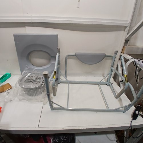 DRIVE MEDICAL DELUXE BARIATRIC DROP-ARM COMMODE - GREY (MODEL: 11135-1) image 2
