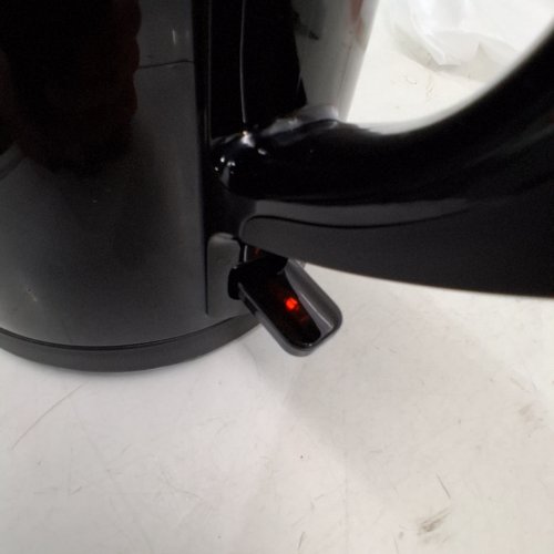 COMFEE ELECTRIC DOUBLE WALL STAINLESS STEEL INTERIOR KETTLE - 1.5L - 1500W - BLACK (MODEL: CKT001) image 2