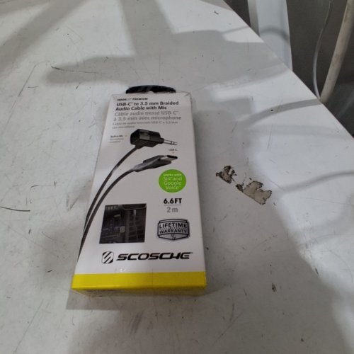 SCOSCHE BRAIDED USB-C TO 3.5 MM AUDIO CABLE WITH MIC - 6.6FT - BLACK image 4