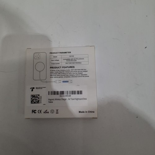BENFEI 2-IN-1 MAGENETIC WIRELESS CHARGER USB-A / USB-C - 15W OUTPUT - BLACK - (MODEL: CW130) image 4