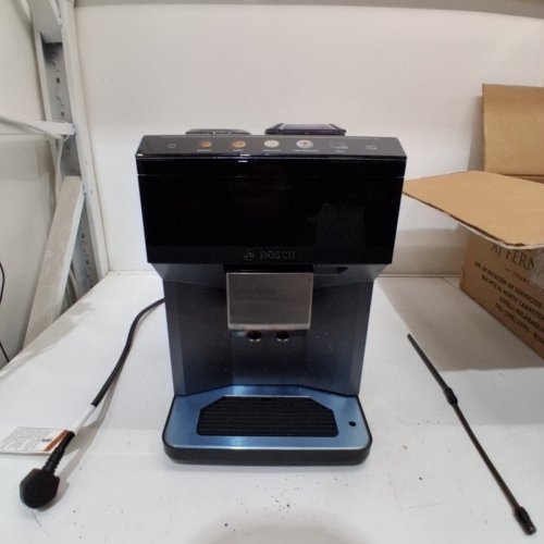 BOSCH 500 SERIES FULLY AUTOMATIC ESPRESSO MACHINE - WHOLE BEAN COMPARTMENT, GROUND COFFEE CHUTE, TOUCH CONTROL PANEL, EXTERNAL MILK SYSTEM, 9 BEVERAGE OPTIONS - BLACK/SILVER (MODEL: TPU40508) image 3