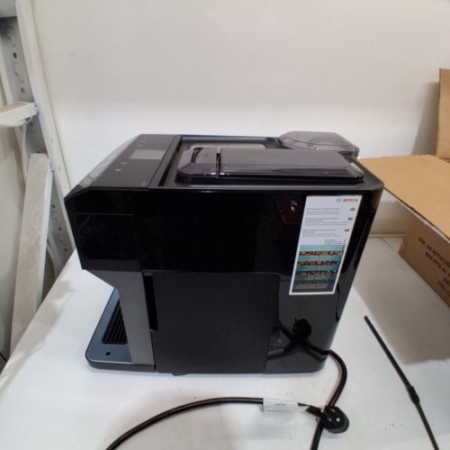 BOSCH 500 SERIES FULLY AUTOMATIC ESPRESSO MACHINE - WHOLE BEAN COMPARTMENT, GROUND COFFEE CHUTE, TOUCH CONTROL PANEL, EXTERNAL MILK SYSTEM, 9 BEVERAGE OPTIONS - BLACK/SILVER (MODEL: TPU40508) image 11