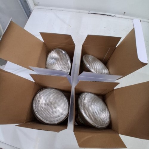 4PK NIOCLERCE HALOGEN PAR38 LIGHT BULBS - E26 BASE, 2800K - WARM WHITE image 3