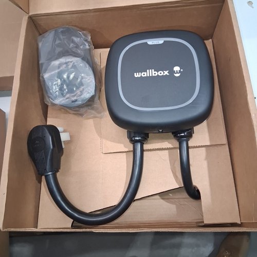 WALLBOX CHARGER PULSAR PLUS CONNECTOR - 40A - 25FT HOSE - BLACK image 2