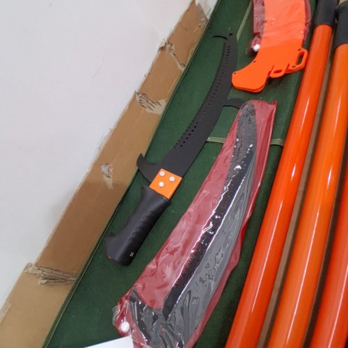 MANUAL POLE SAW WITH SHARP STEEL BLADE - 7.3FT-27FT EXTENDABLE - ORANGE/BLACK (MODEL: RZYLG-1) image 3