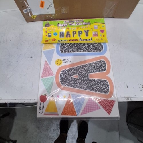 40PC TEACHER CREATED RESOURCES CLASSROOM BULLETIN BOARD DECORATION SET - MULTICOLOR (MODEL: TCR 9303) image 3