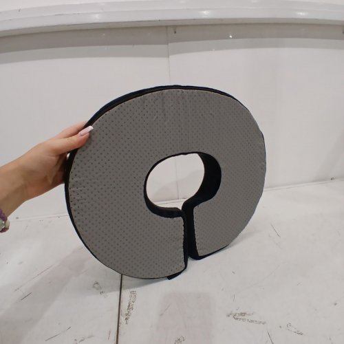 U-SHAPED NURSING PILLOW FOR EASY & COMFORTABLE FEEDINGS- BLACK / GRAY image 4