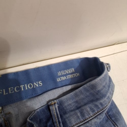 WOMEN'S NATURAL REFLECTIONS CAMPSIDE SKIMMER CAPPRIE ULTRA STRETCH PANTS - SIZE 8 - DARK WASH (STYLE : 101430287) image 4