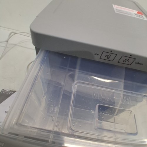 FRIGIDAIRE GALLERY COUNTERTOP CRUNCHY CHEWABLE NUGGET ICE MAKER WITH STAINLESS STEEL TRIM & AUTO SELF-CLEANING FUNCTION - 33 LBS - GREY - (MODEL: EFIC220-GREY-6COM) image 4