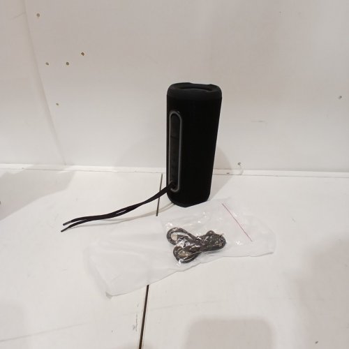 CASCHO PORTABLE BLUETOOTH SPEAKER IPX7 WATERPROOF WIRELESS SPEAKER - BLACK/RGB (MODEL: M10) image 2