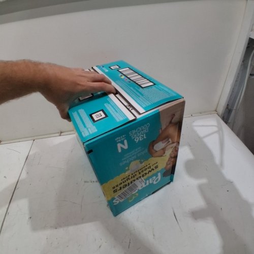 136PK PAMPERS SWADDLERS DIAPERS - NEWBORN SIZE image 3