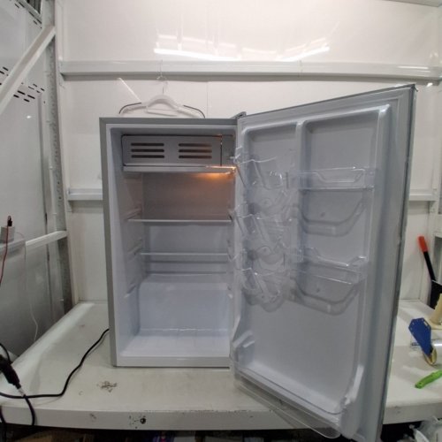 FRIGIDAIRE RETRO COMPACT REFRIGERATOR WITH SIDE BOTTLE OPENER - 3.2CU.FT - GREY image 3