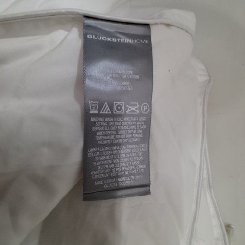 GLUCKSTEINHOME TEMPERATURE ENHANCING DUVET INSERT - QUEEN - WHITE (MODEL: 84030-COT-QUEN-DUVT) image 2