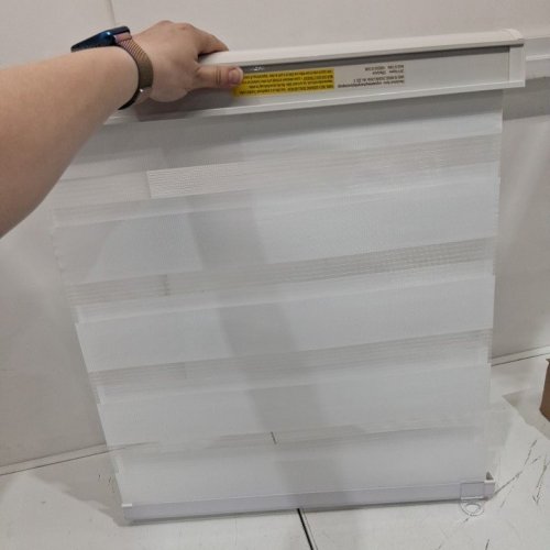 LUCKUP EASY FIX ZEBRA ROLLER BLINDS/SHADES - 22" X 72" - WHITE (MODEL: DZSTBML) image 3