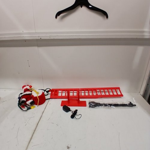 WONDERSHOP CHRISTMAS INDOOR ANIMATED CLIMBING SANTA - 43" - RED/WHITE image 3