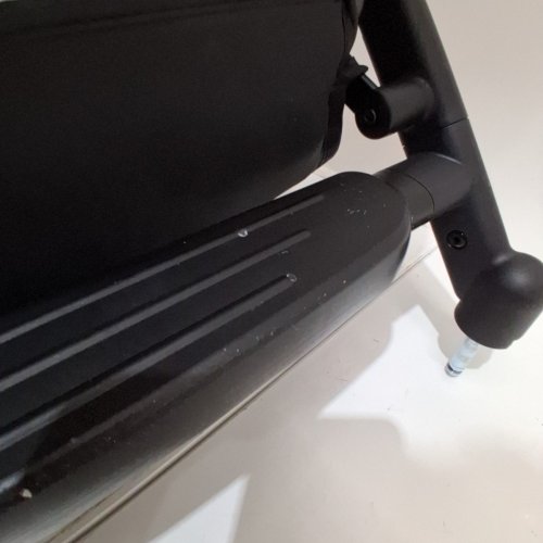 MAXI-COSI LARA ULTRA COMPACT FOLDABLE STROLLER - ESSENTIAL BLACK (MODEL: 01323CFNA) image 2