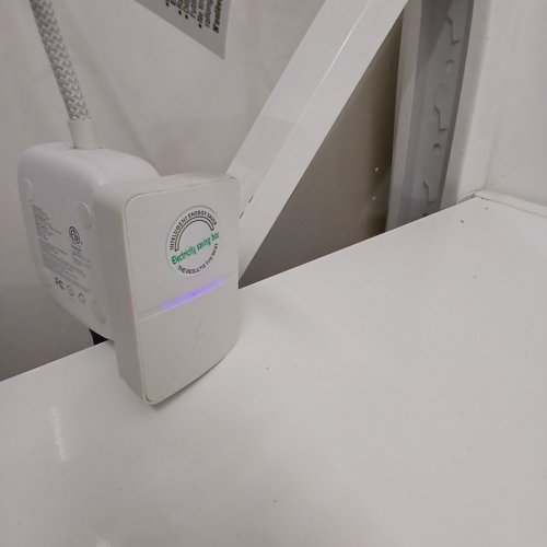 2PK POWER FACTOR SAVER PLUG-IN ELECTRICITY SAVING DEVICE - 90V-250V - 30KW LOAD - WHITE (MODEL: SD008) image 2