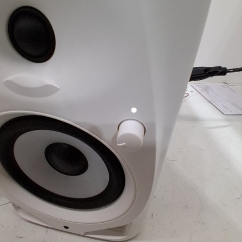 PIONEER DJ ACTIVE DESKTOP SPEAKERS WITH 5" WOOFER AND BLUETOOTH - WHITE (MODEL: DM-50D-BT-W) image 2